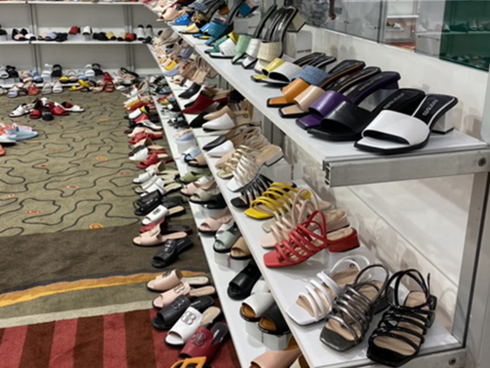EKSPOSHOES - 4