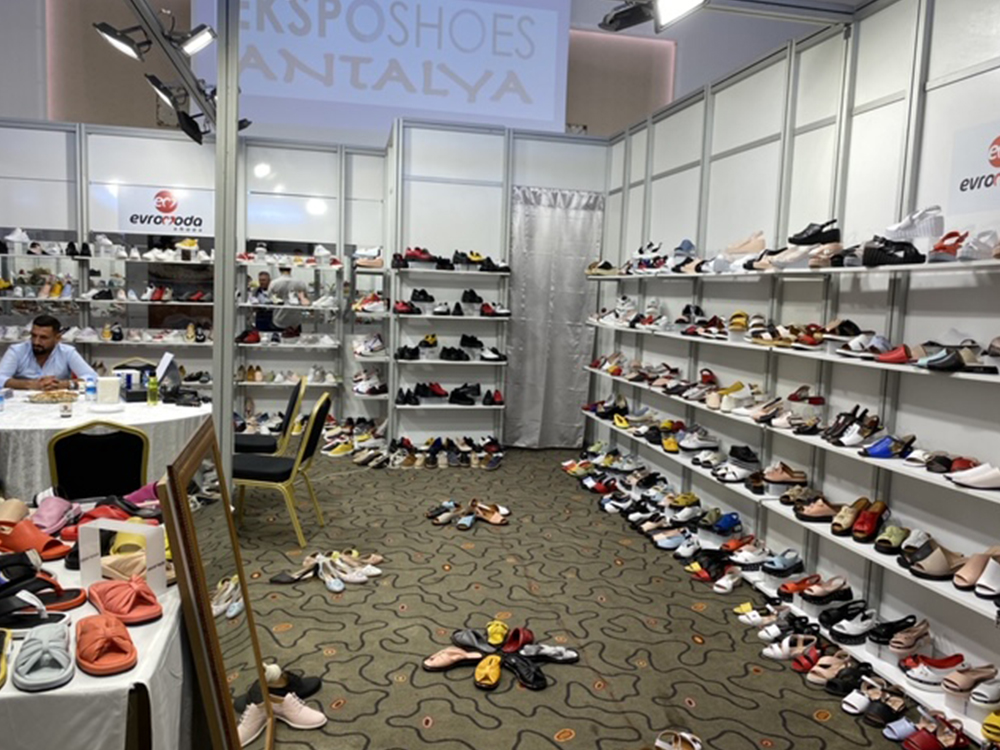 EKSPOSHOES - 6